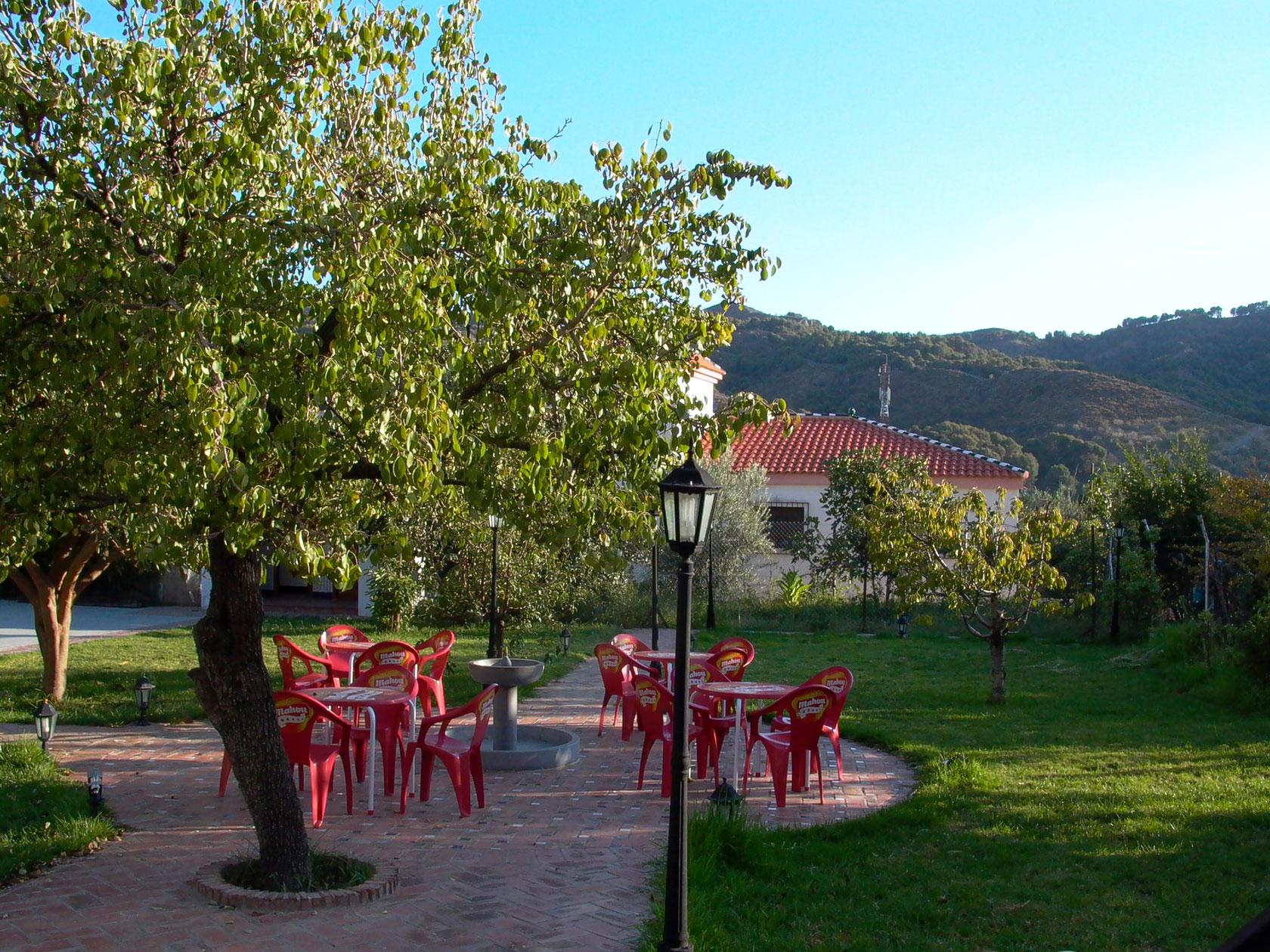 Hotel Calderon Cenes De La Vega Exterior photo